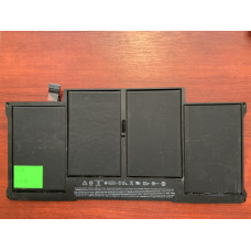3712 оригінал! APPLE A1496 Знос: 65% A1405 A1466 A1496
